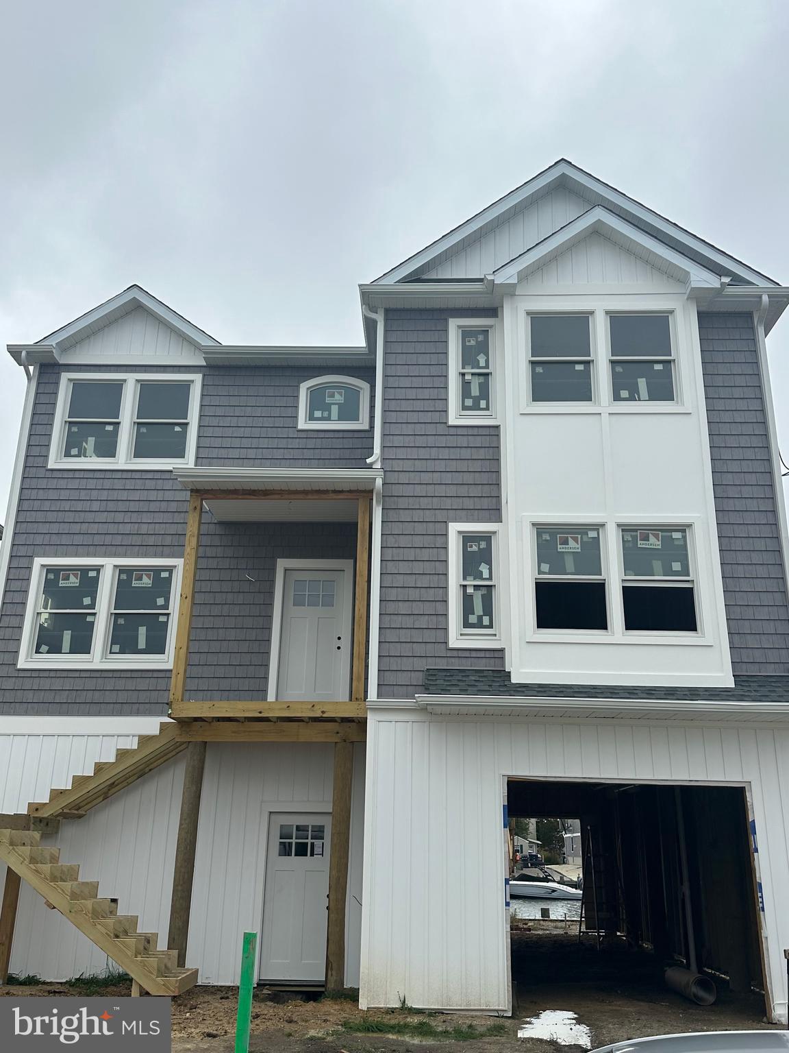 132 E Sail Dr