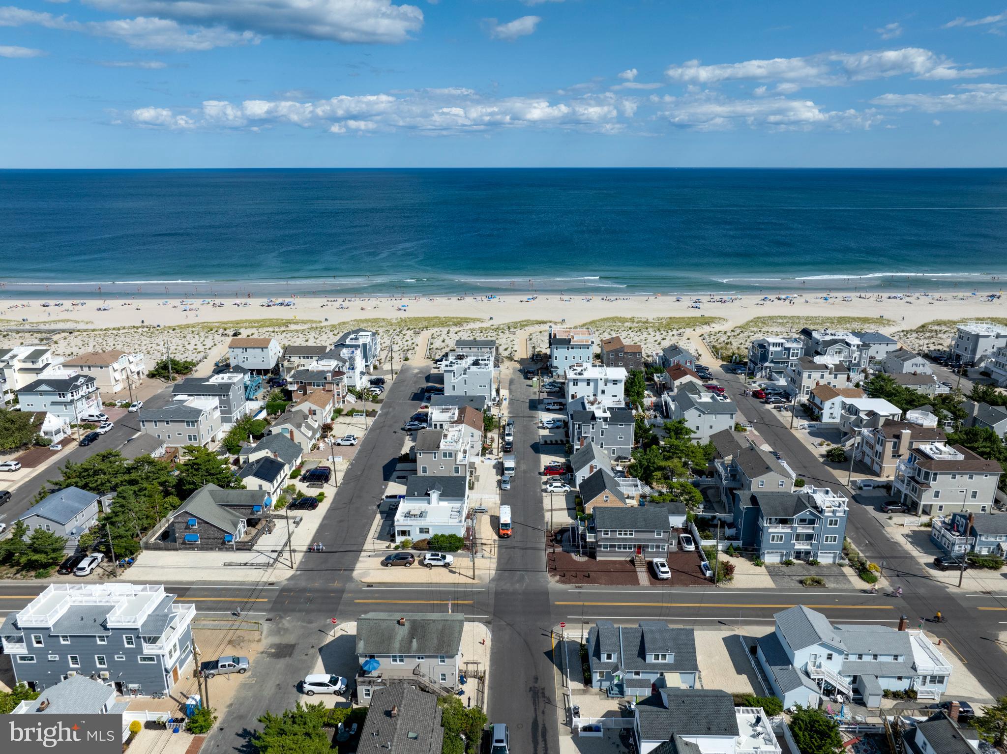 8801 Beach Ave