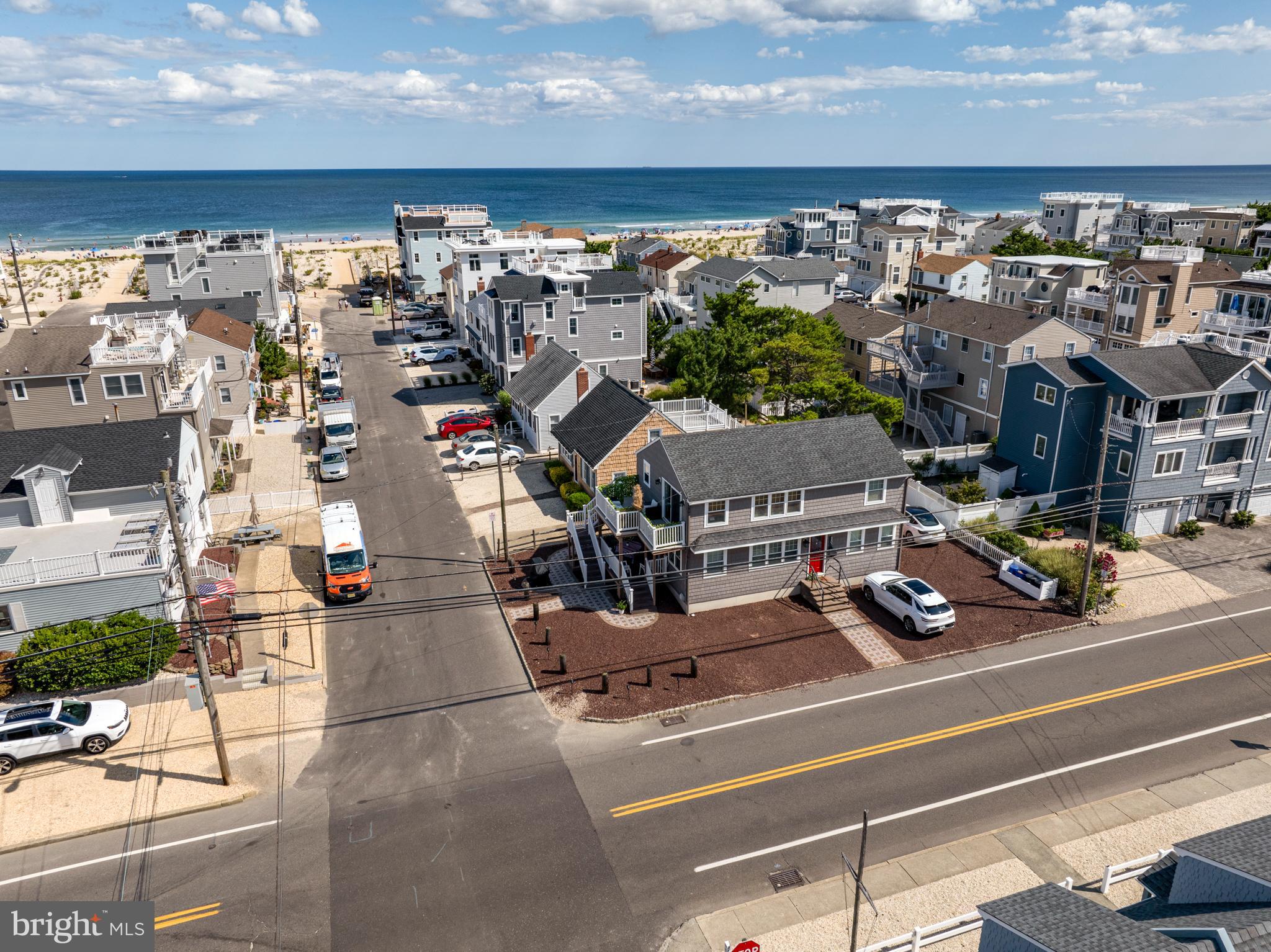 8801 Beach Ave