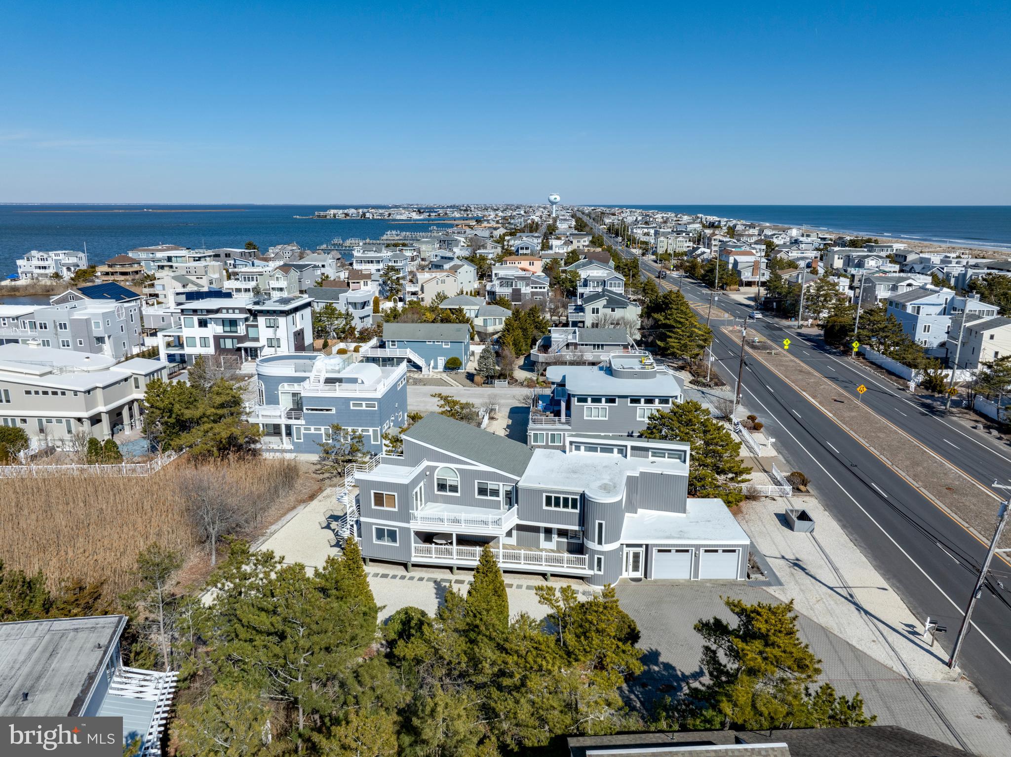 1122-A Long Beach Blvd