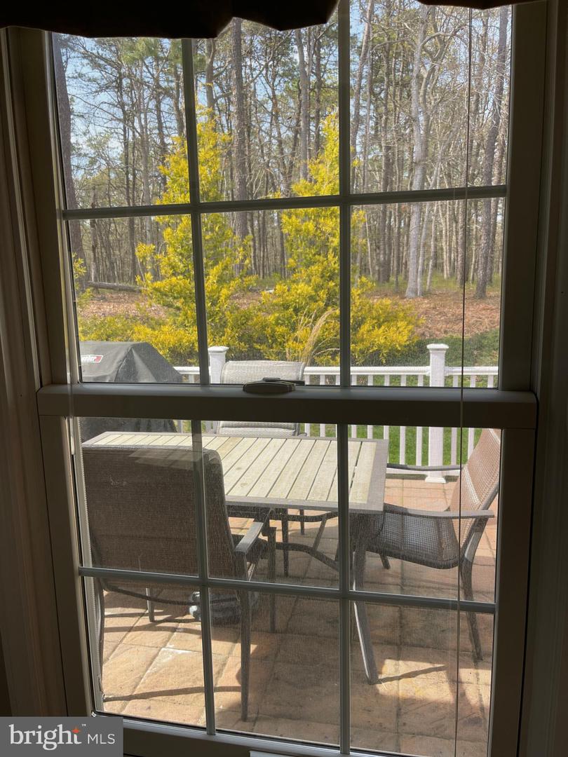 134 Pine Oak Blvd
