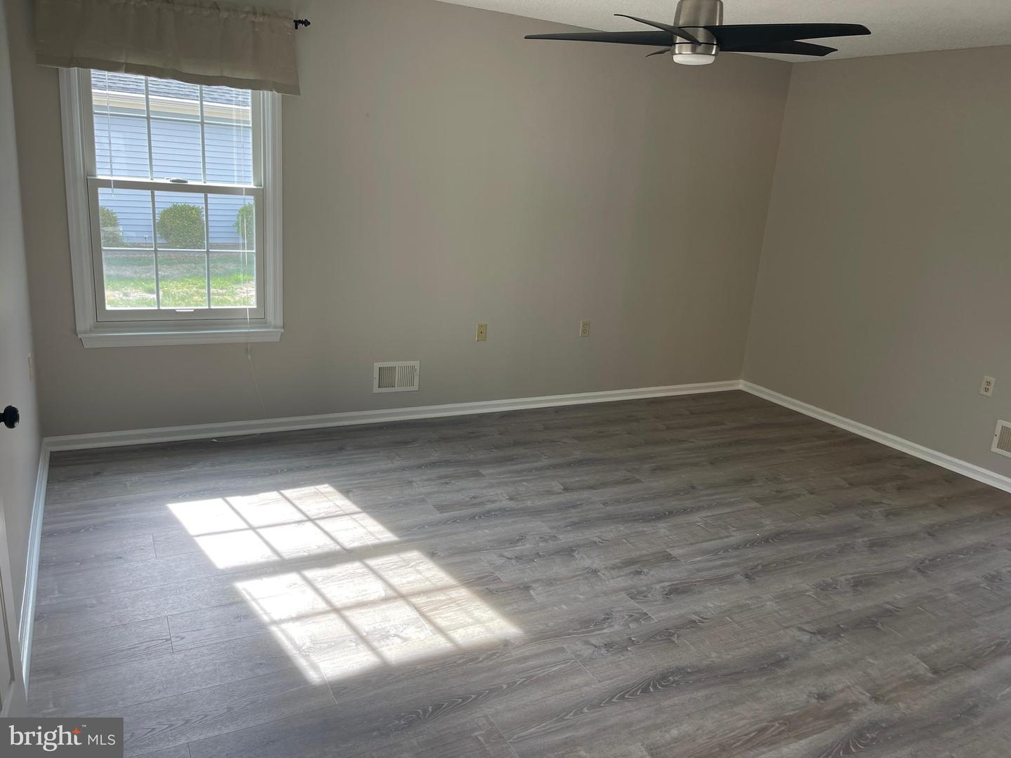 134 Pine Oak Blvd
