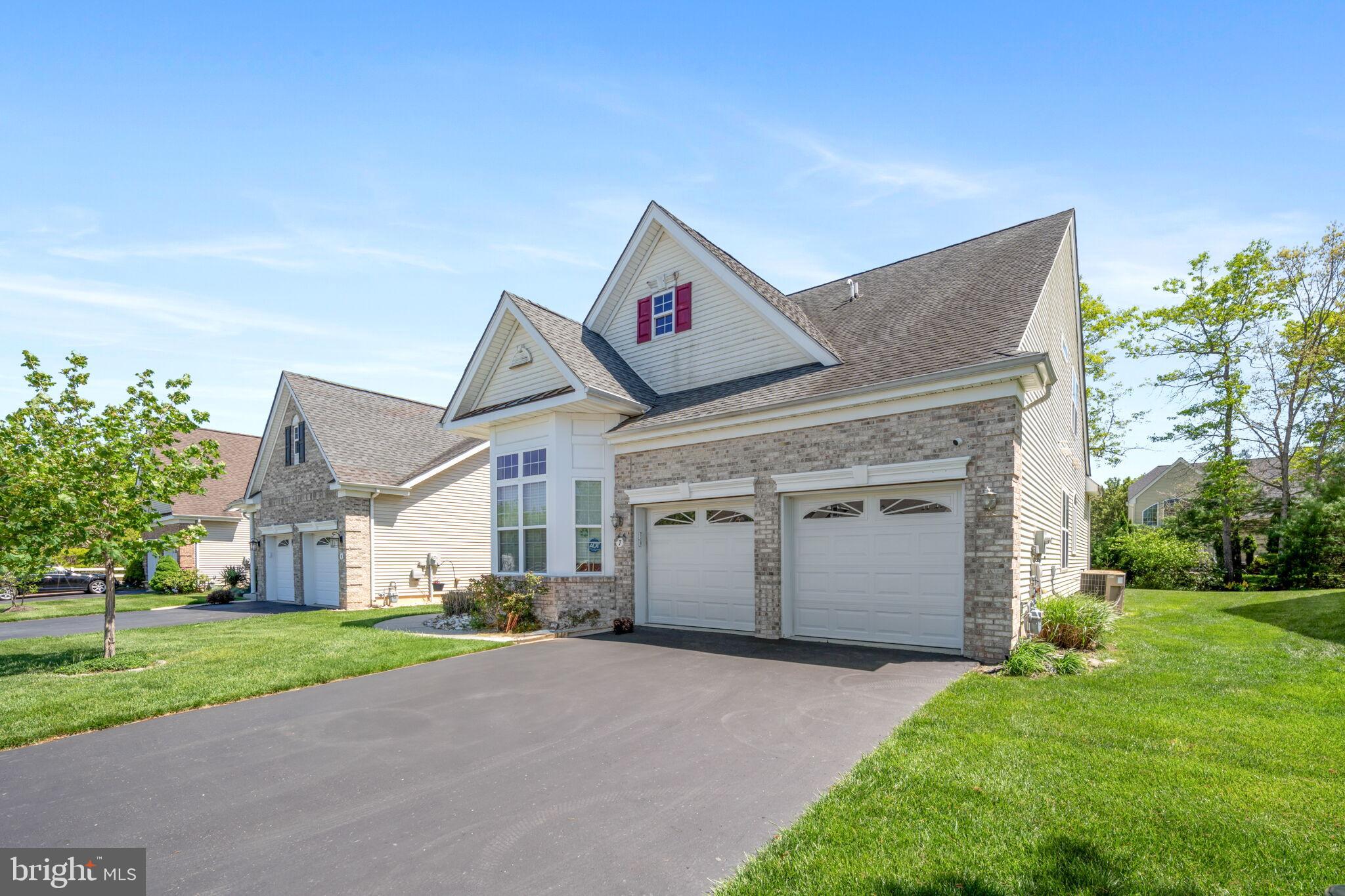 7 Salem Ct