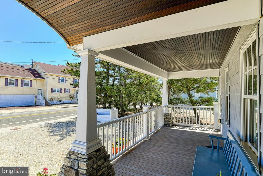 2210 ATLANTIC AVE.