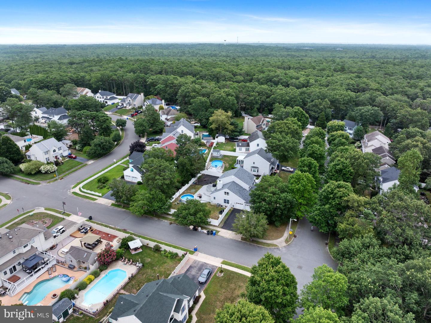 217 Lazy Oak Ln