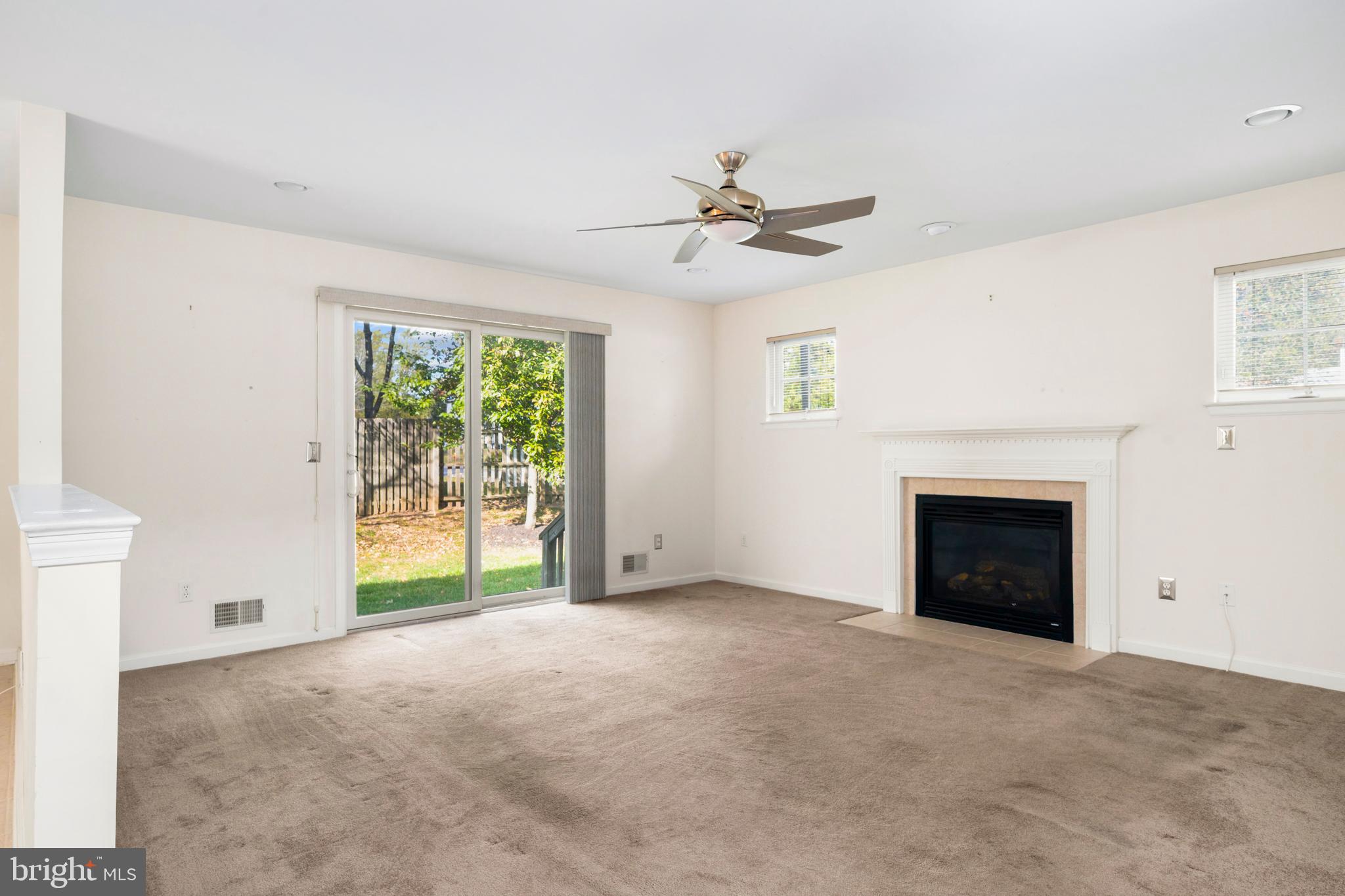 296 NEPTUNE DRIVE