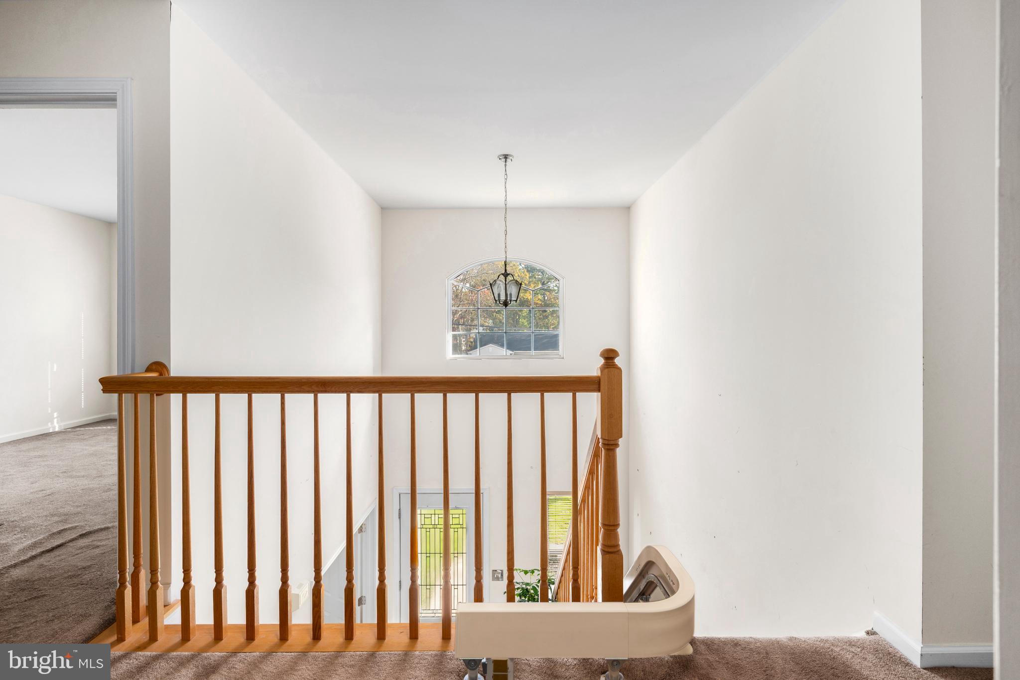 296 NEPTUNE DRIVE