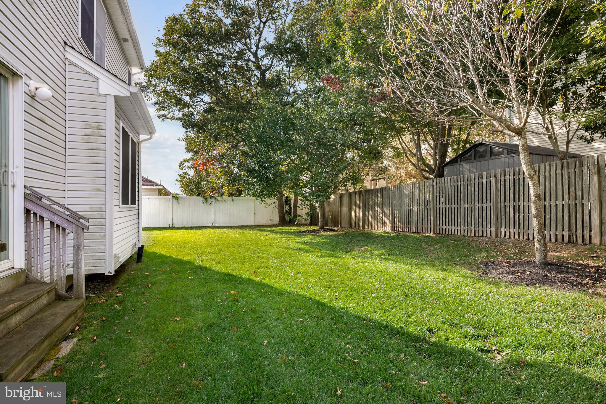 296 NEPTUNE DRIVE