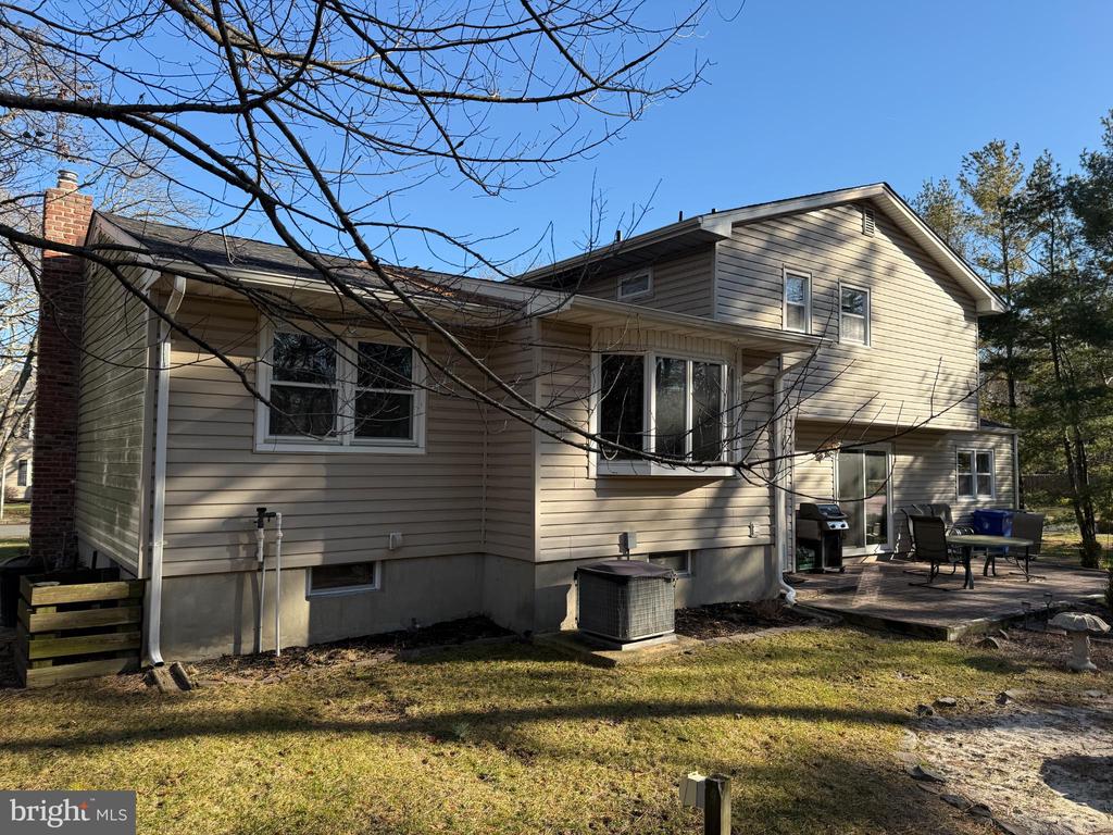 4 CAMBRIDGE COURT