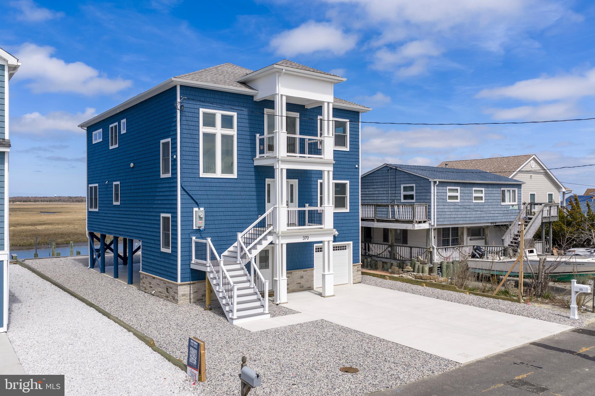 370 KINGFISHER ROAD