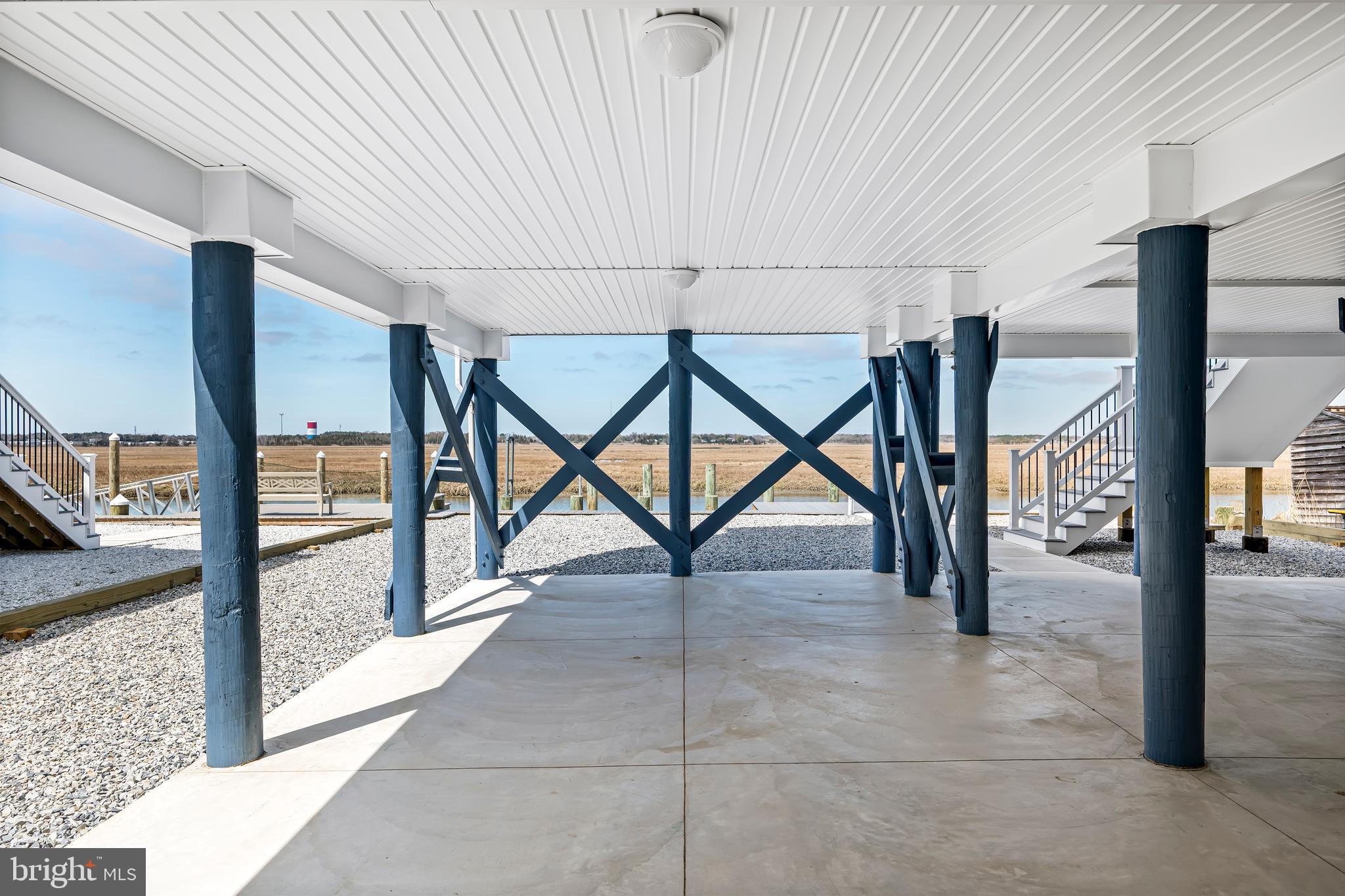 370 KINGFISHER ROAD