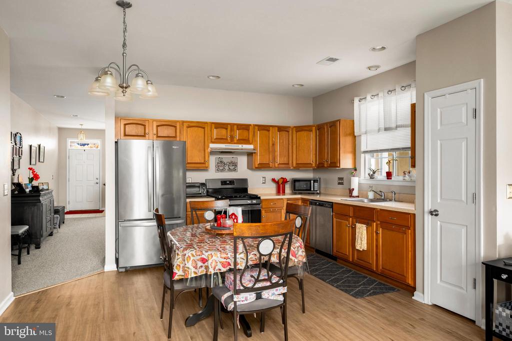 2 MAYPORT LANE
