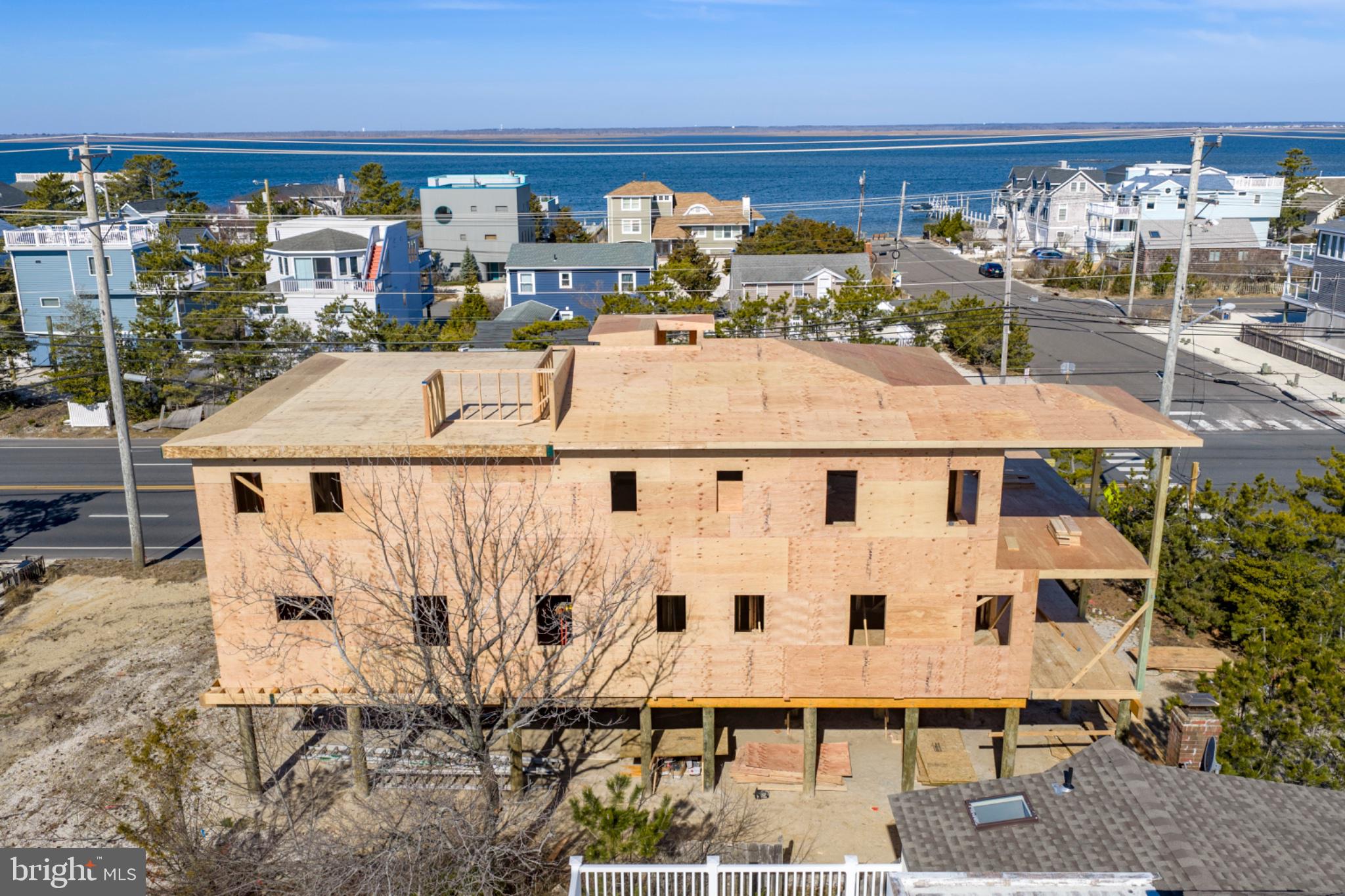 2 E CUMBERLAND AVENUE