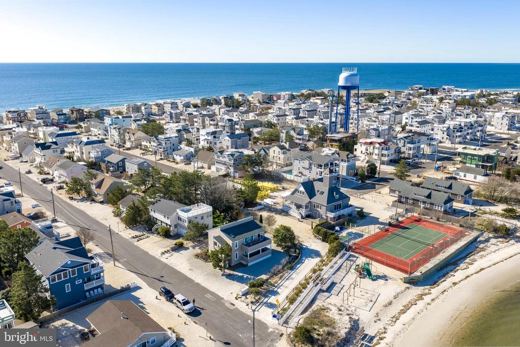 5000 W BAY TERRACE