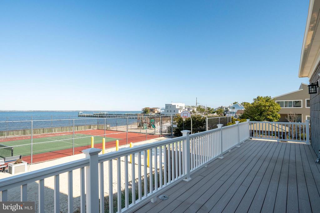 5000 W BAY TERRACE