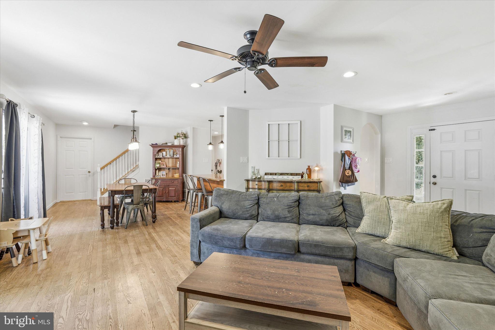 4 GREENBRIAR DRIVE