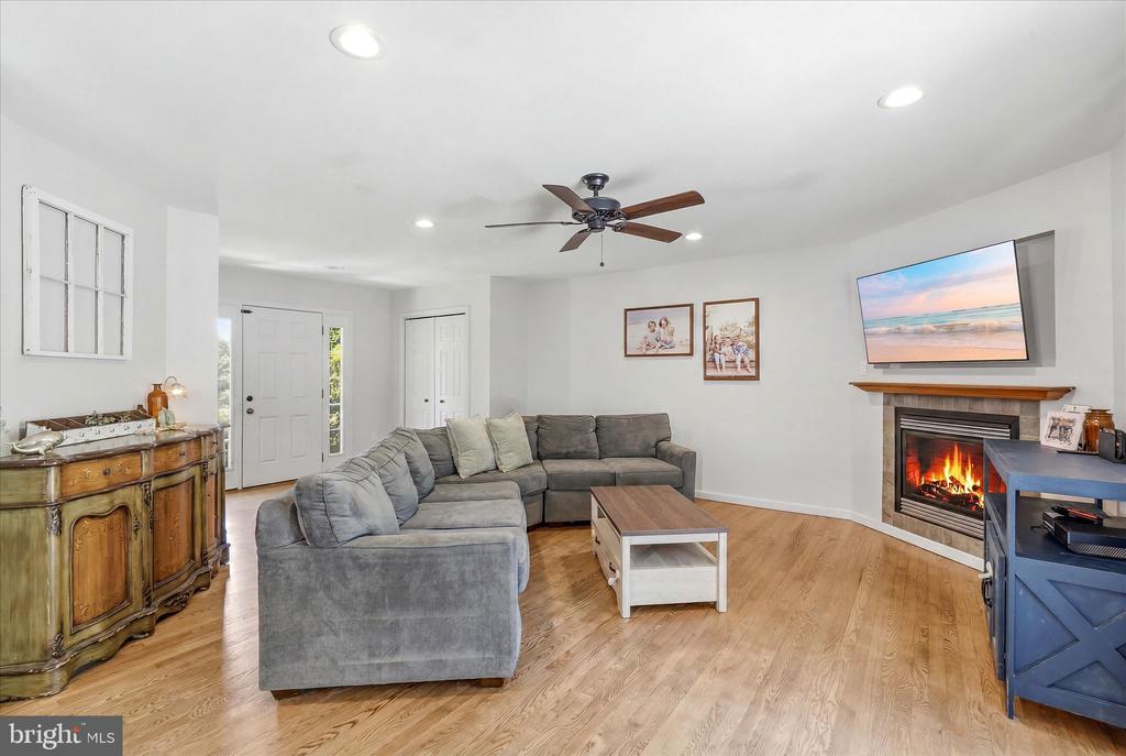 4 GREENBRIAR DRIVE
