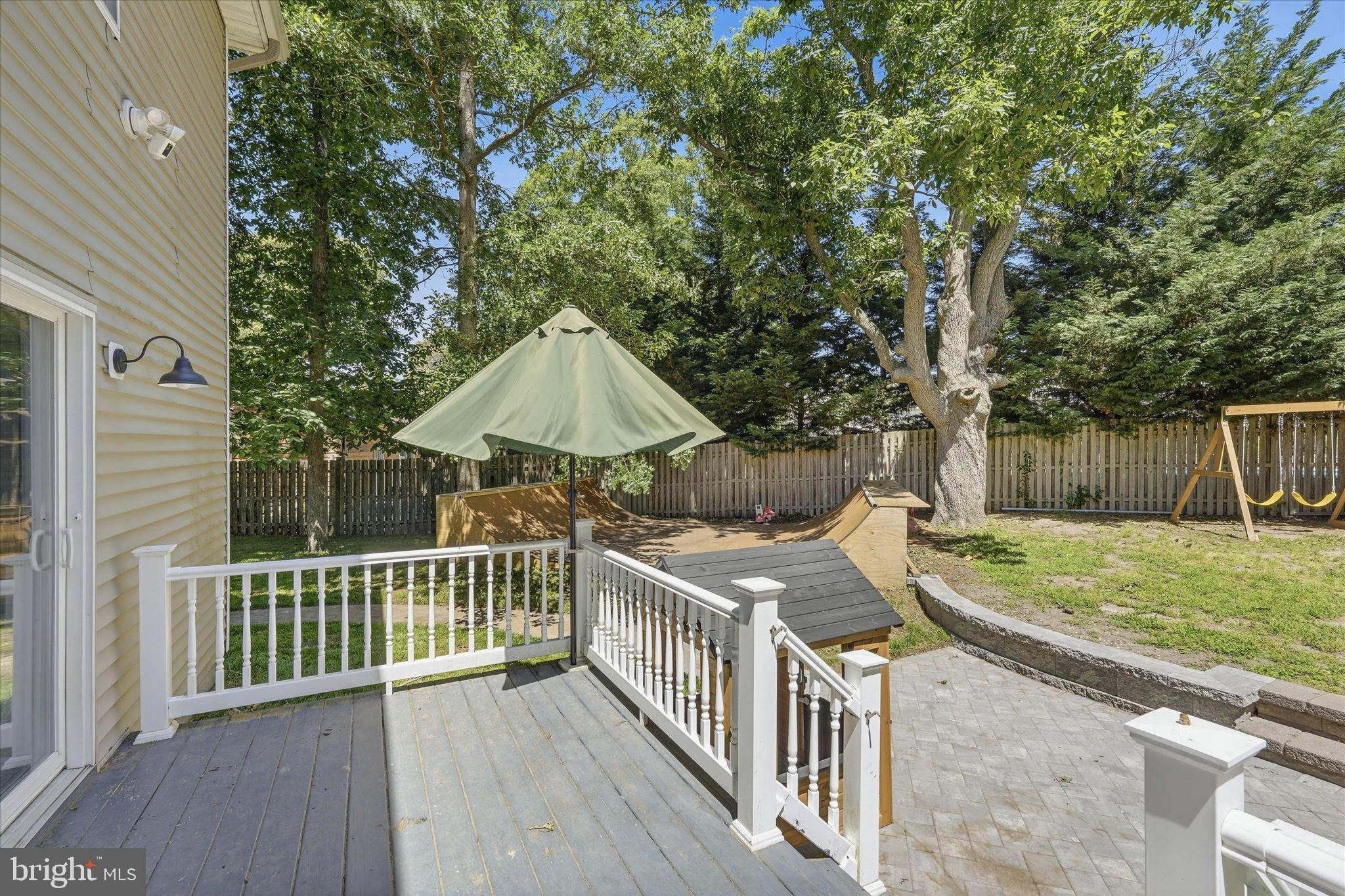 4 GREENBRIAR DRIVE