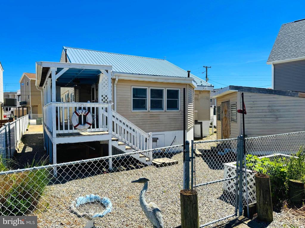 128 CURLEW ROAD