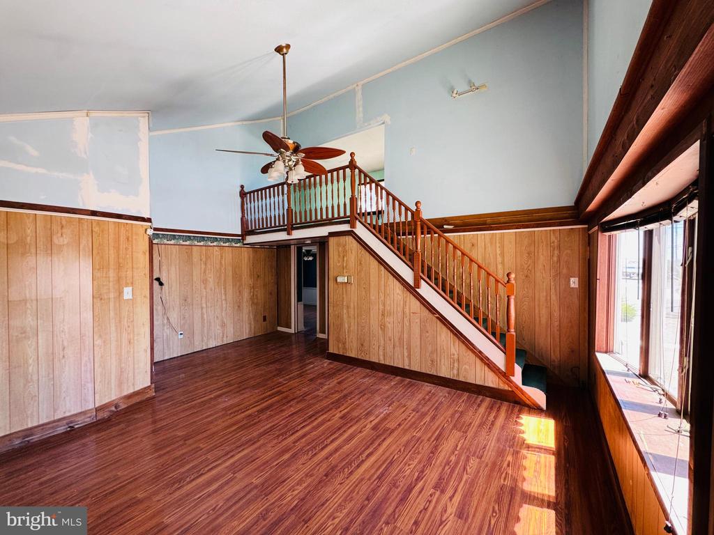 128 CURLEW ROAD