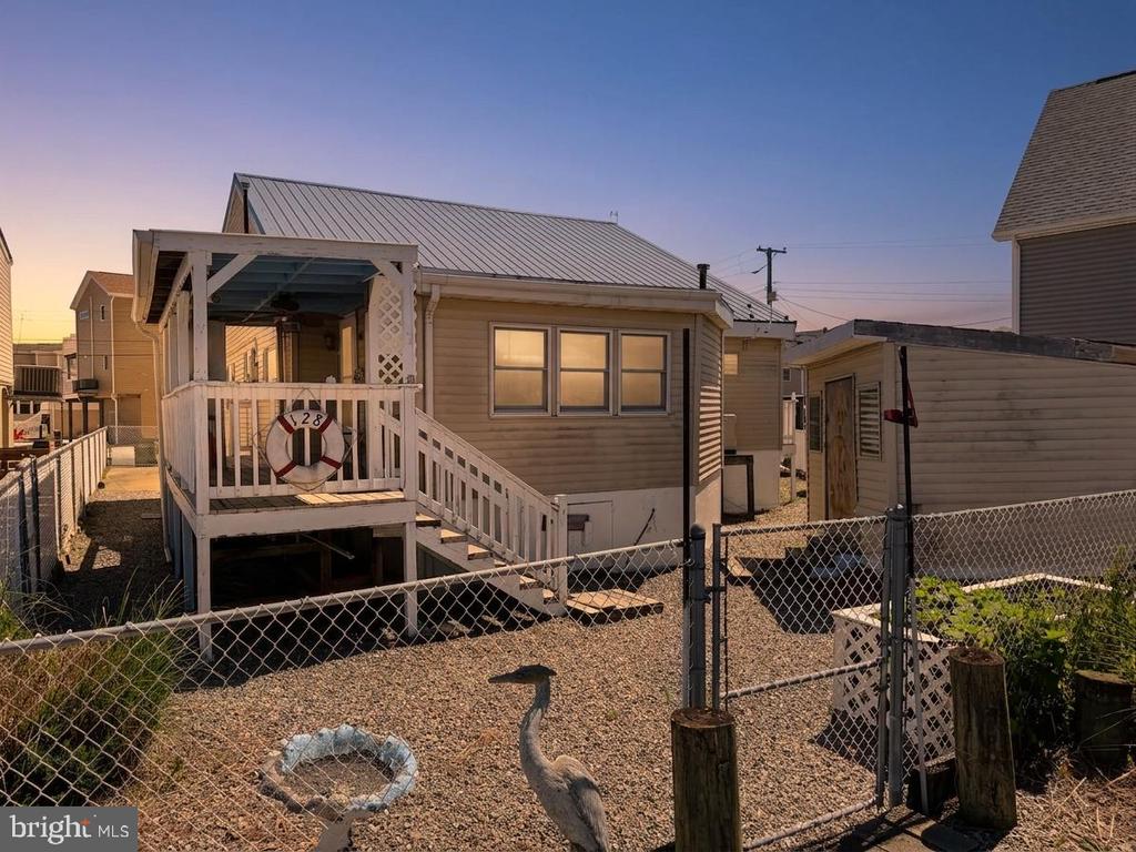 128 CURLEW ROAD