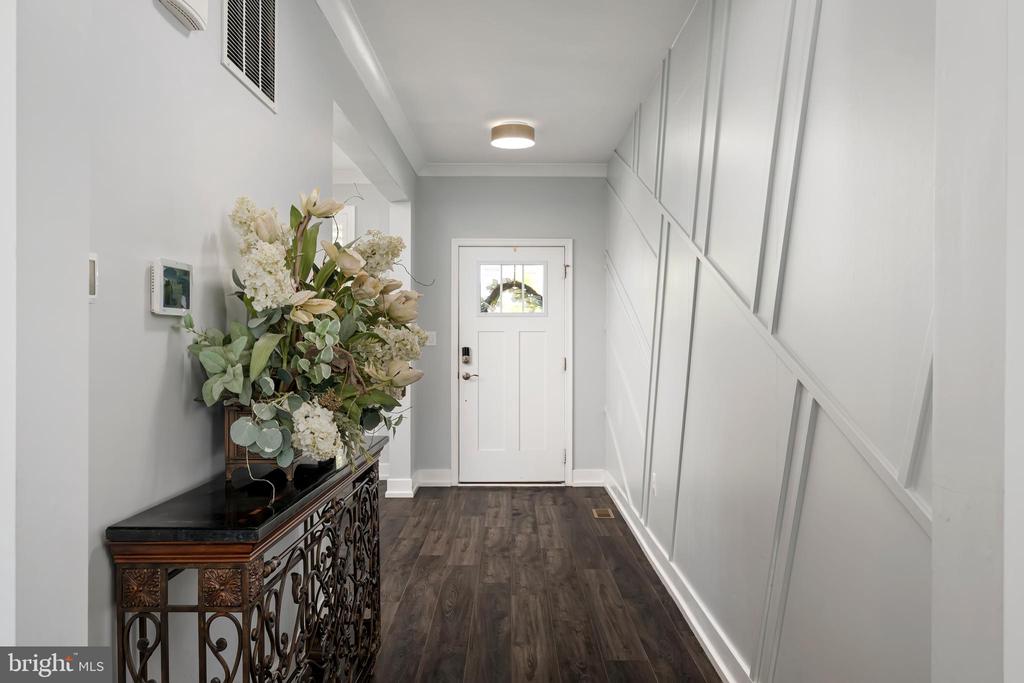 51 ASHBURN AVENUE