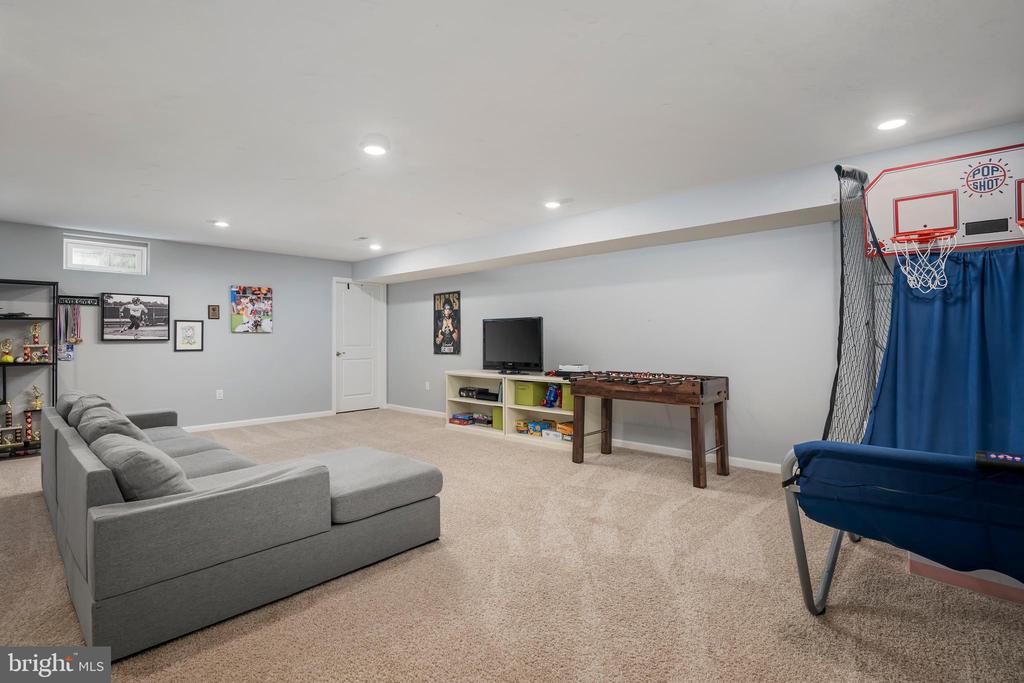 51 ASHBURN AVENUE