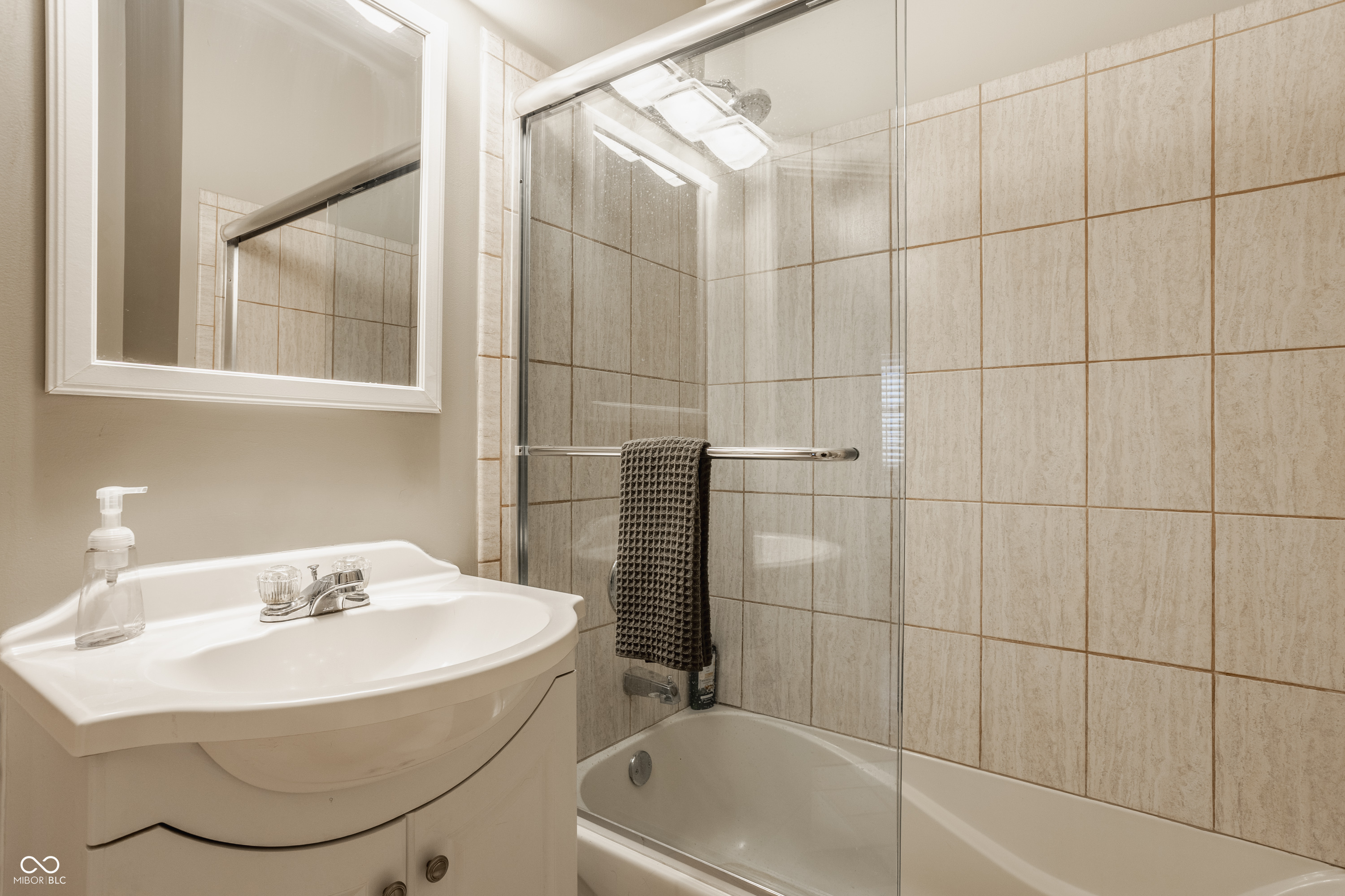 2351 N Pennsylvania Street