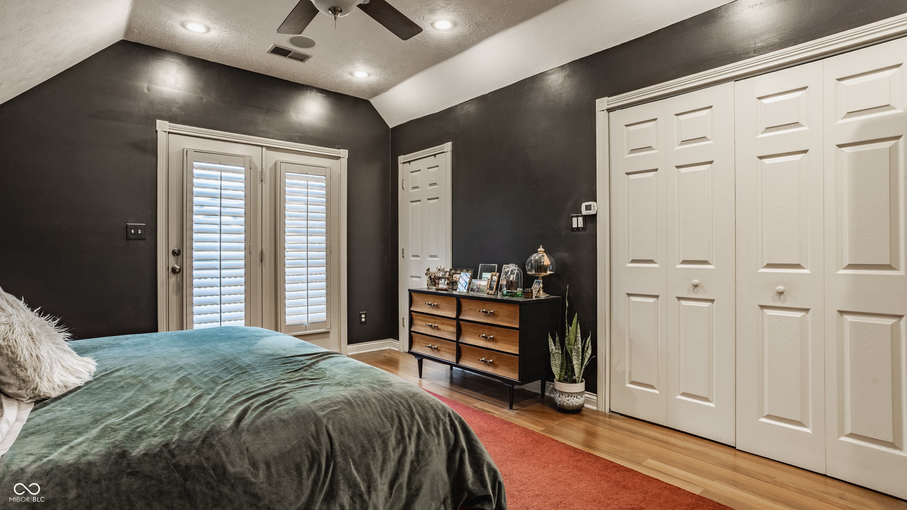 2351 N Pennsylvania Street