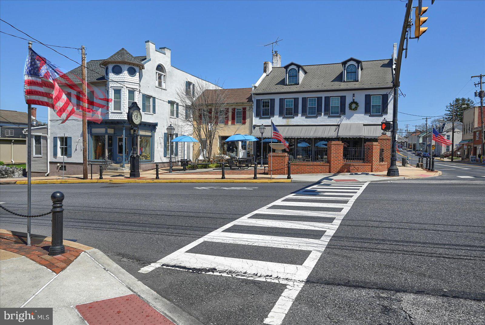 325 W HIGH STREET