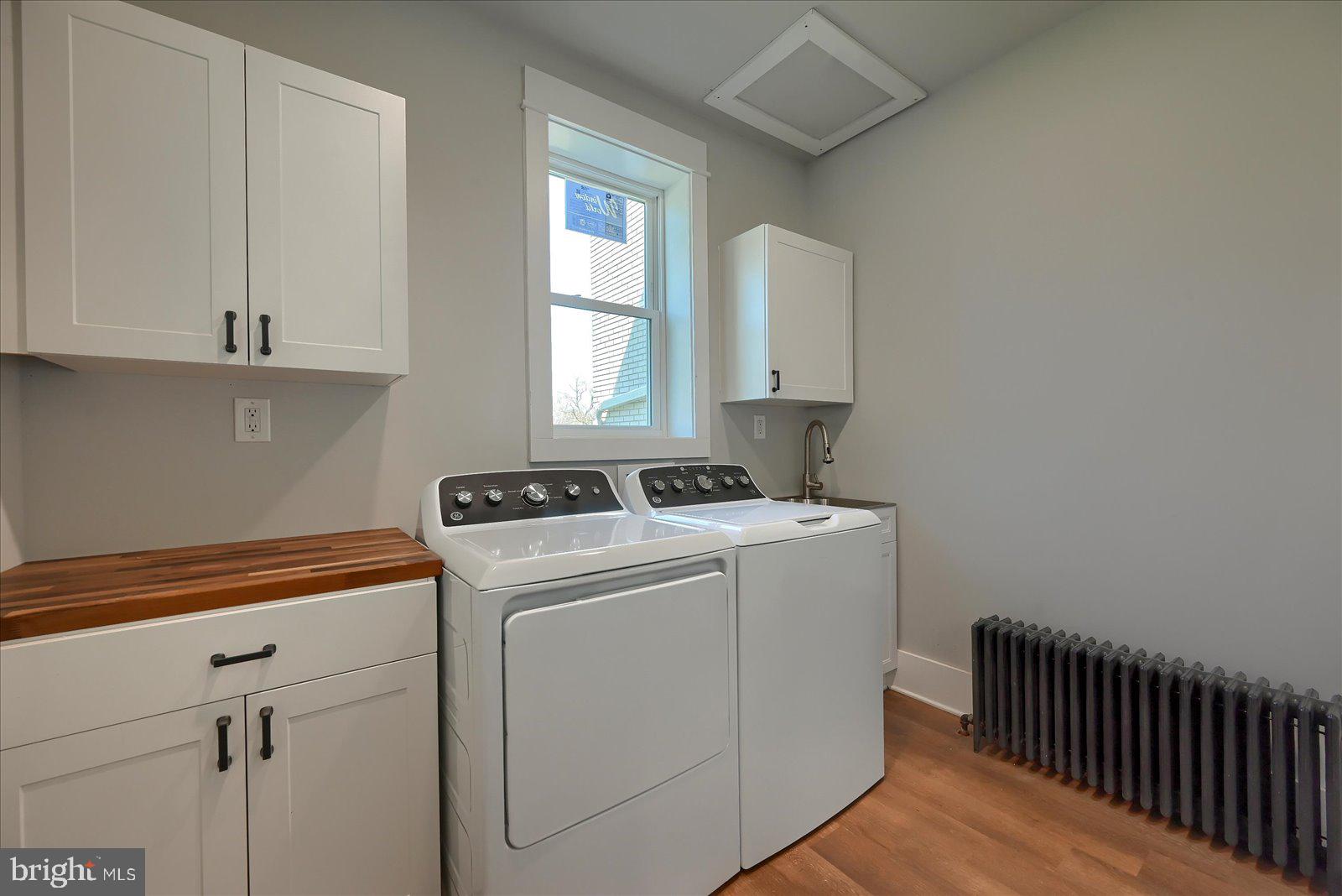325 W HIGH STREET
