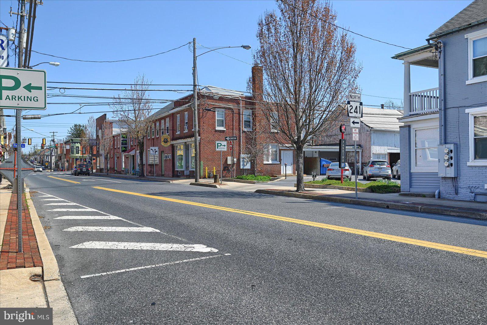 325 W HIGH STREET