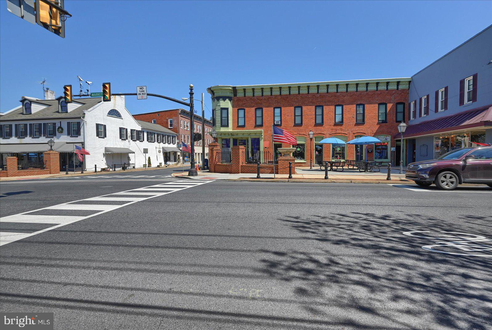 325 W HIGH STREET