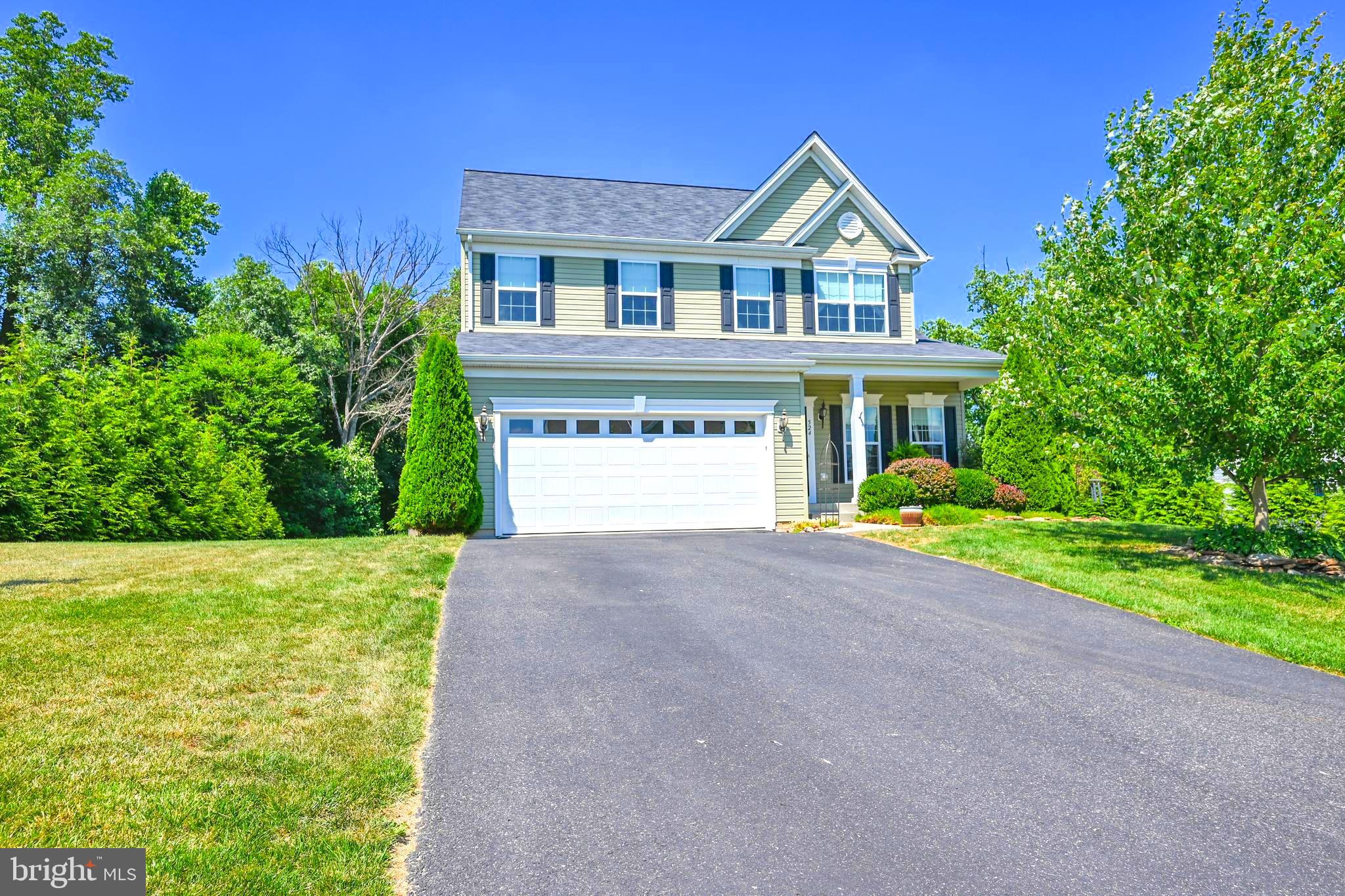 524 MISTY HILL DRIVE