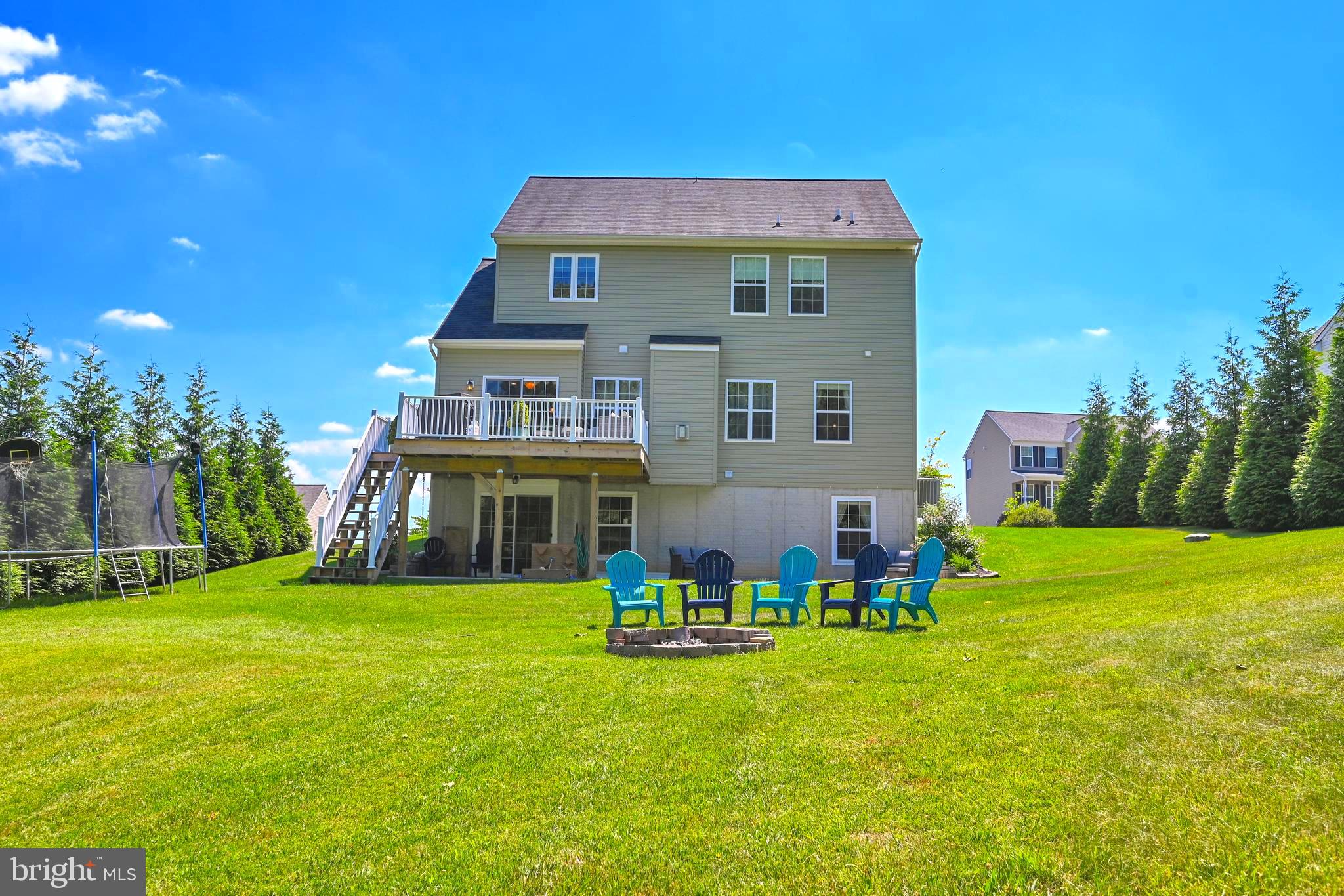 524 MISTY HILL DRIVE