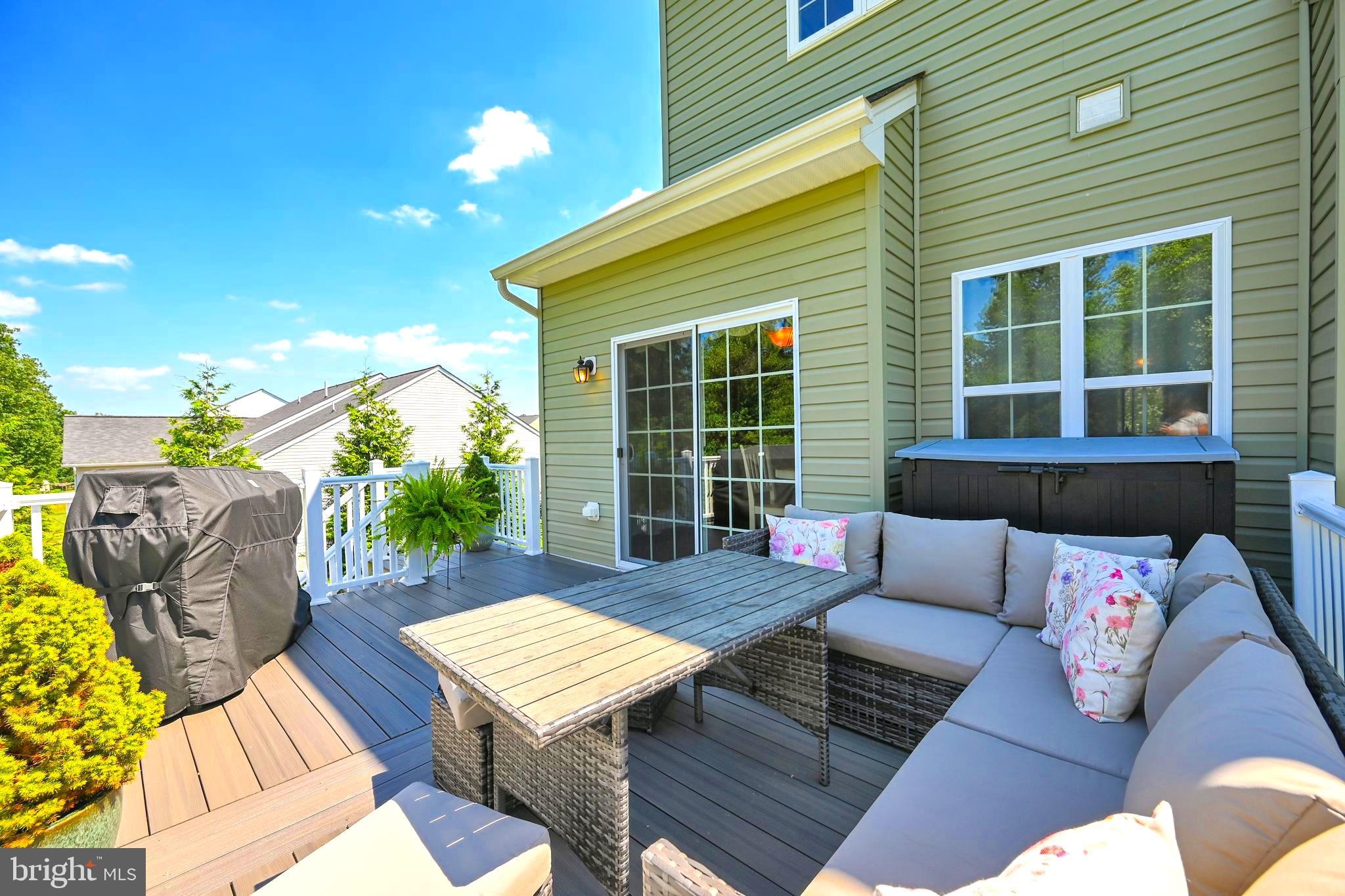 524 MISTY HILL DRIVE