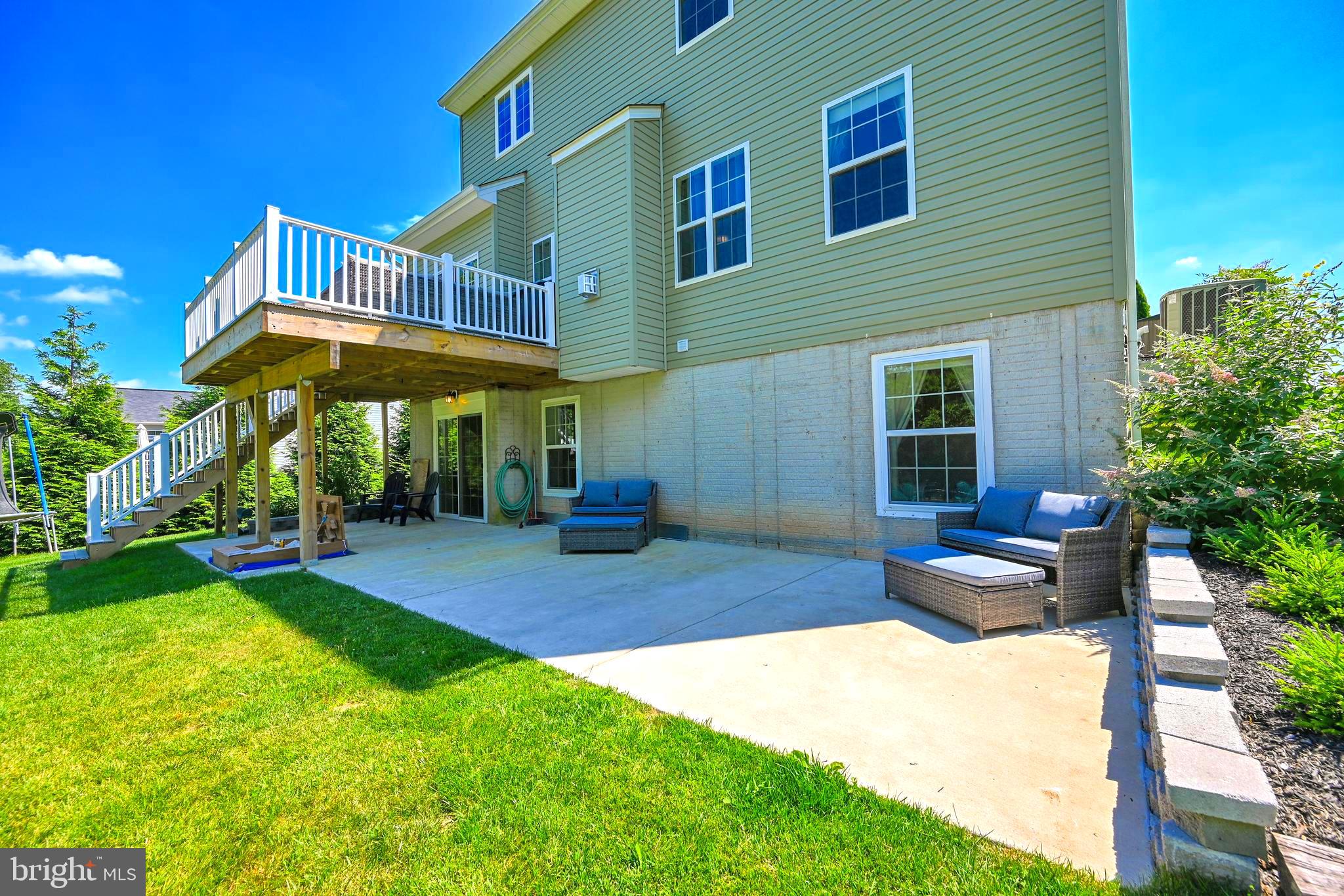 524 MISTY HILL DRIVE