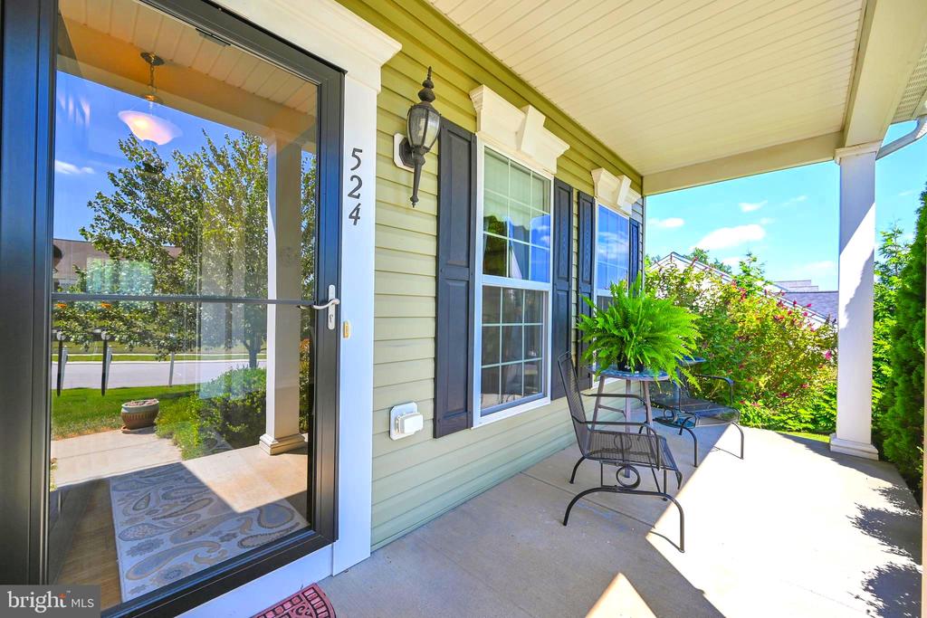524 MISTY HILL DRIVE