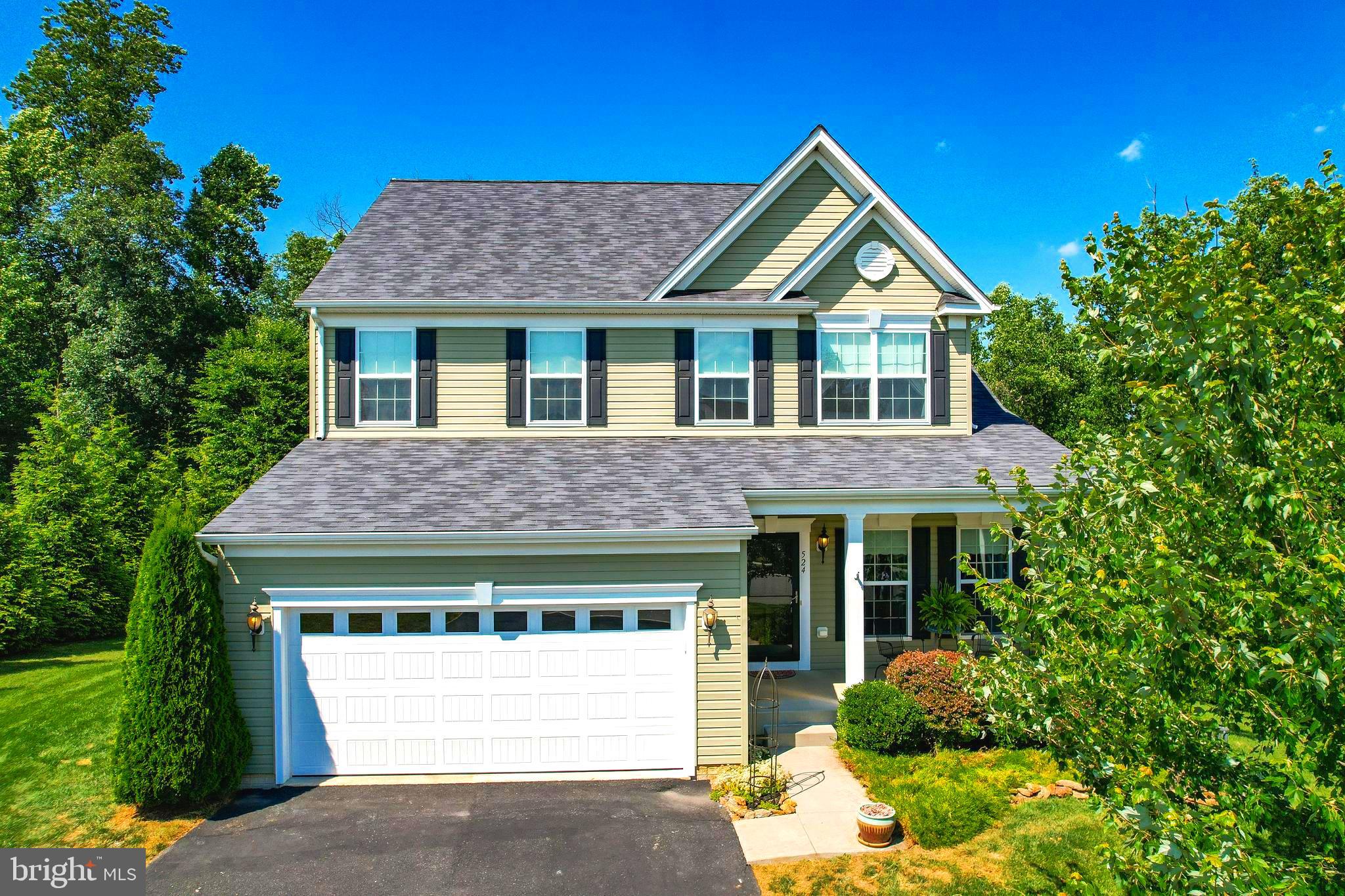 524 MISTY HILL DRIVE