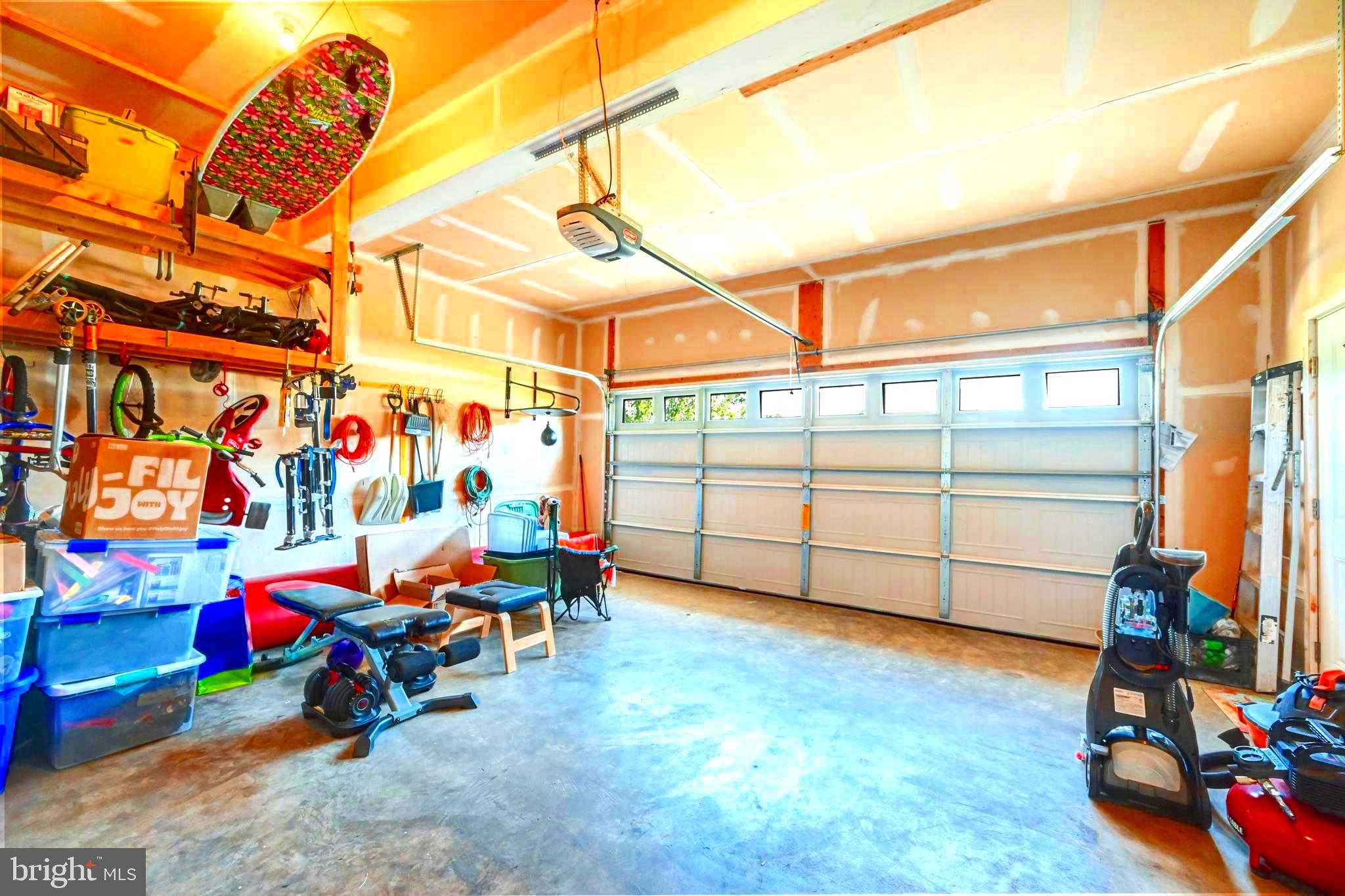 524 MISTY HILL DRIVE