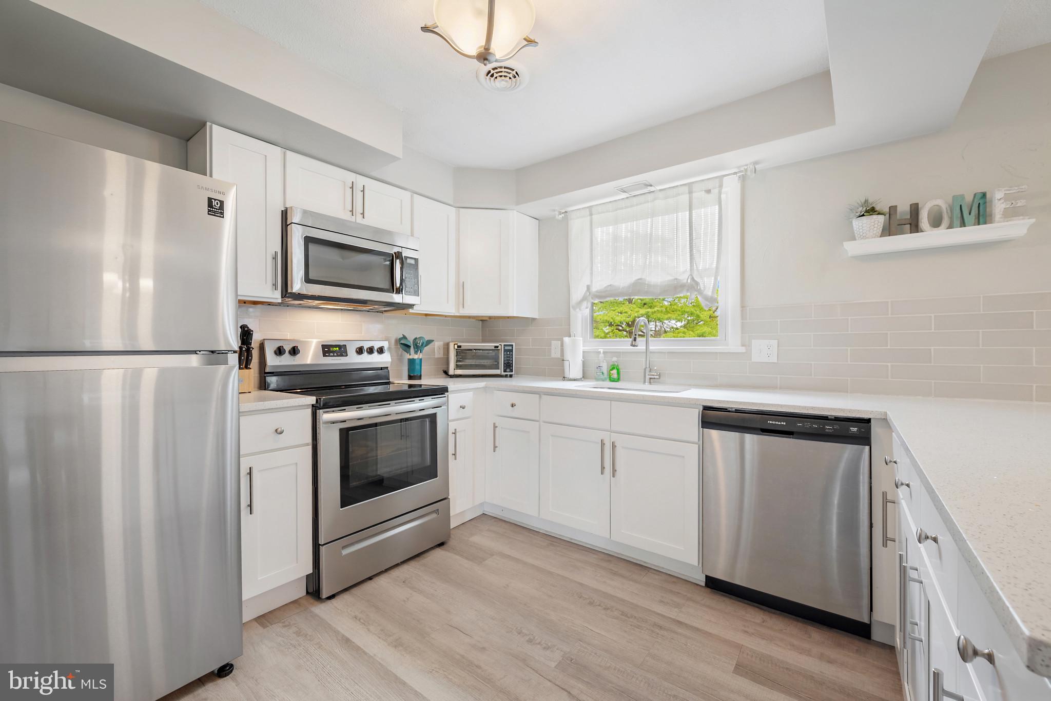 1841 POWDER MILL ROAD