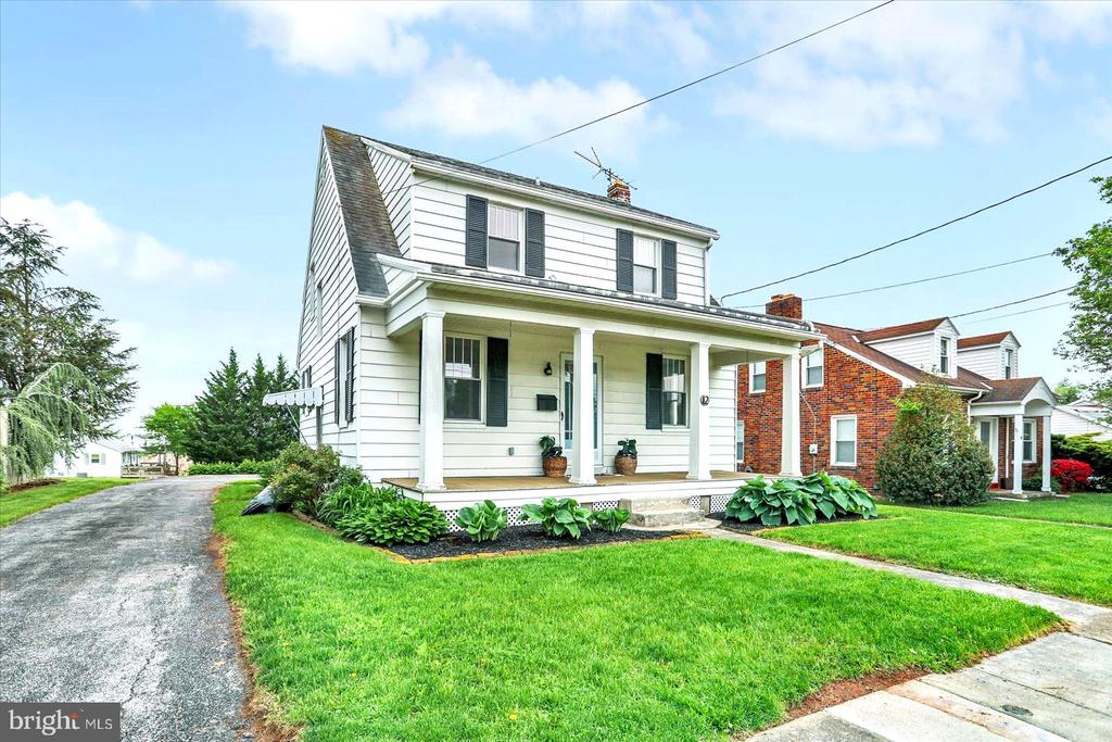 12 MAYFIELD STREET