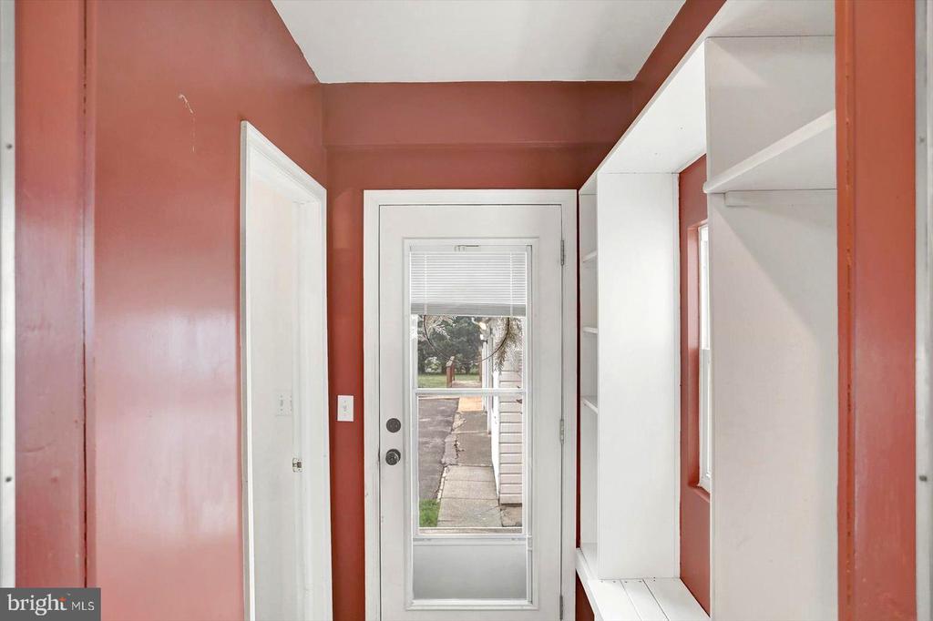 12 MAYFIELD STREET