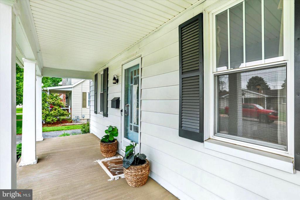 12 MAYFIELD STREET