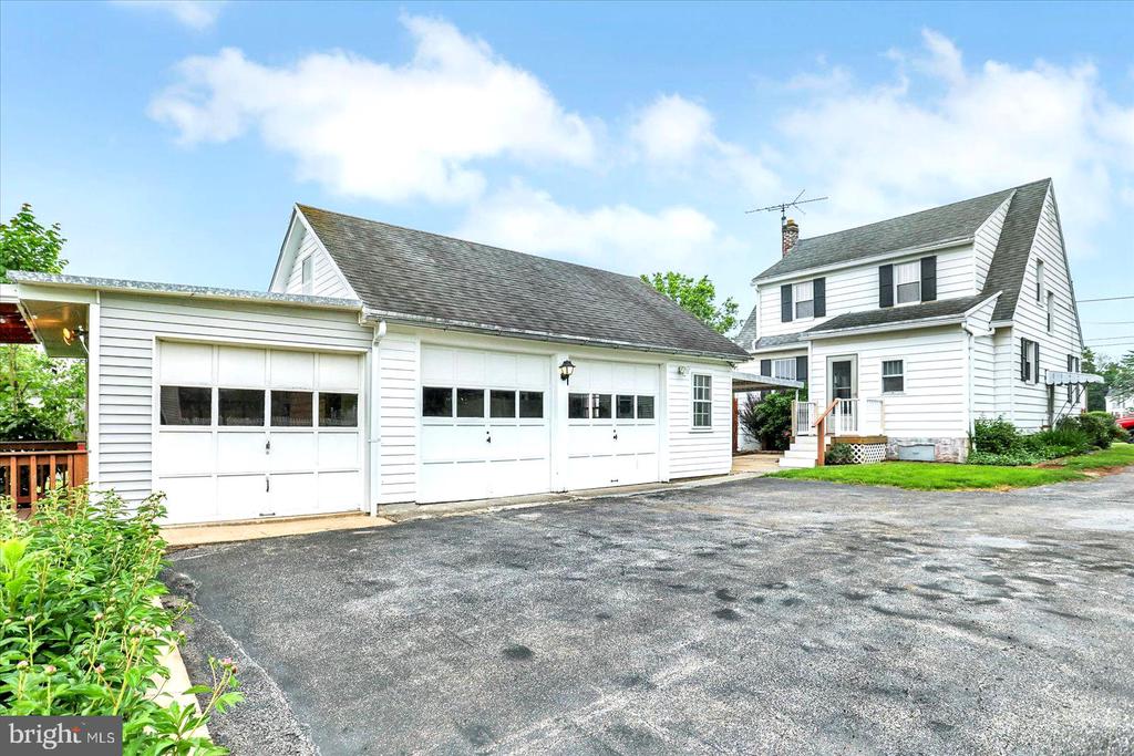 12 MAYFIELD STREET