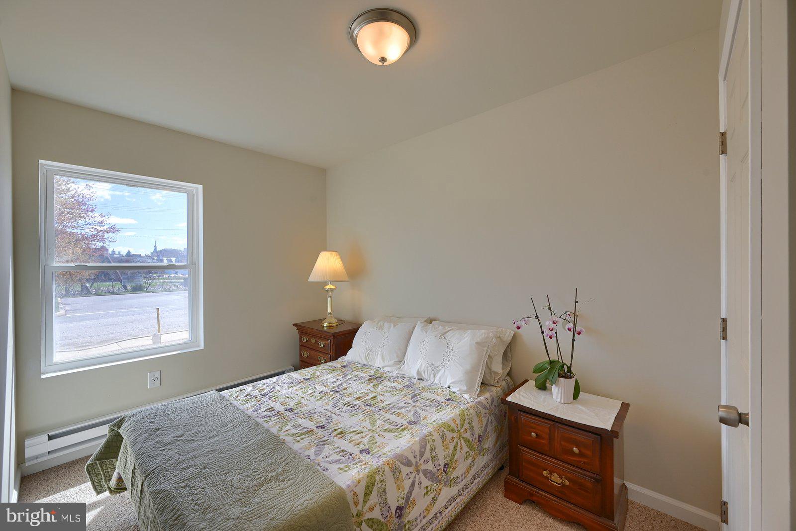 282 COTTAGE HILL RD