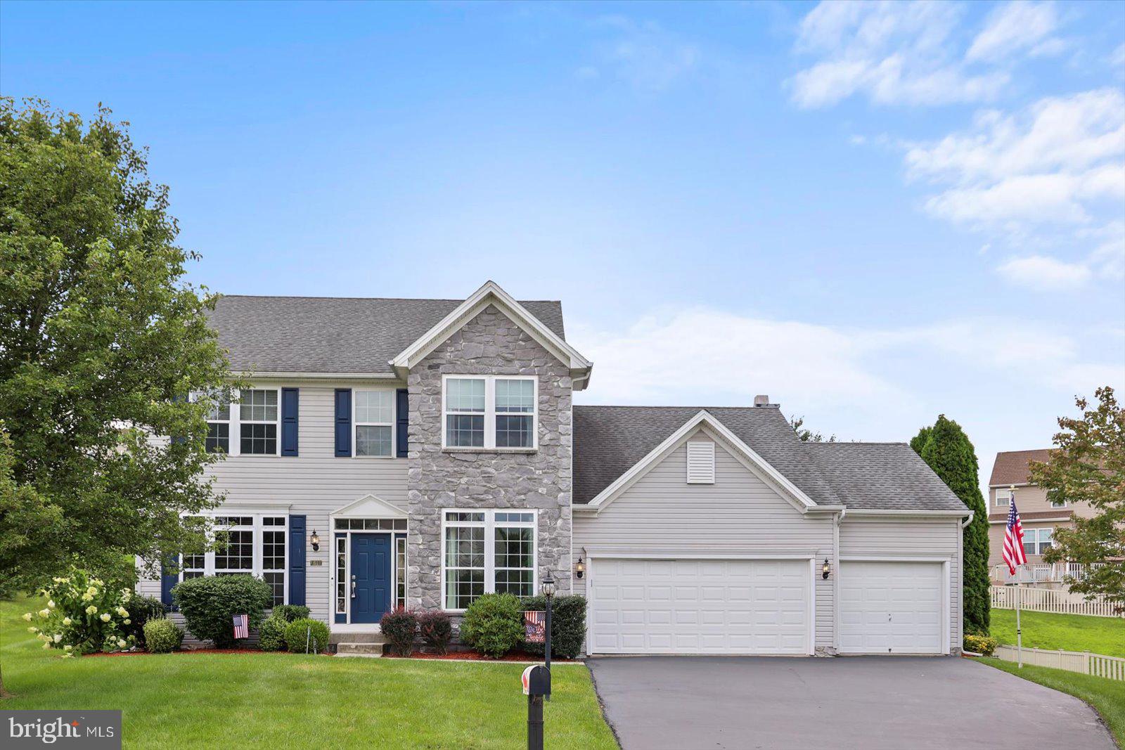 1280 CRANBERRY LANE W