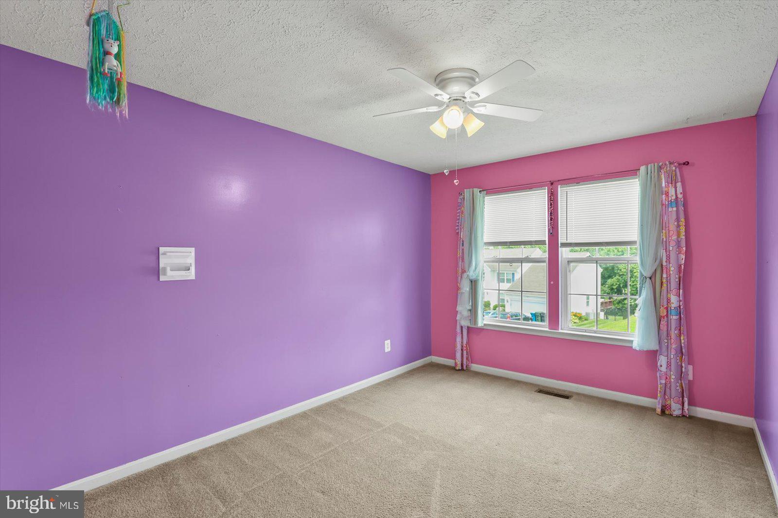 1280 CRANBERRY LANE W