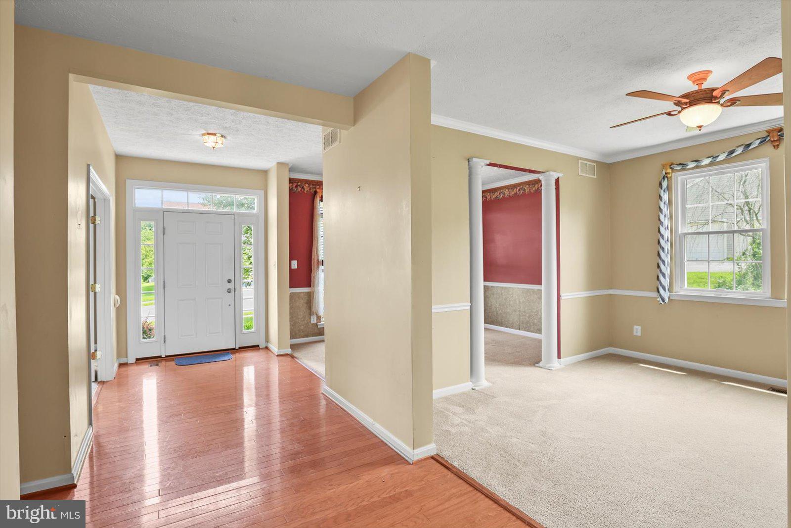 1280 CRANBERRY LANE W