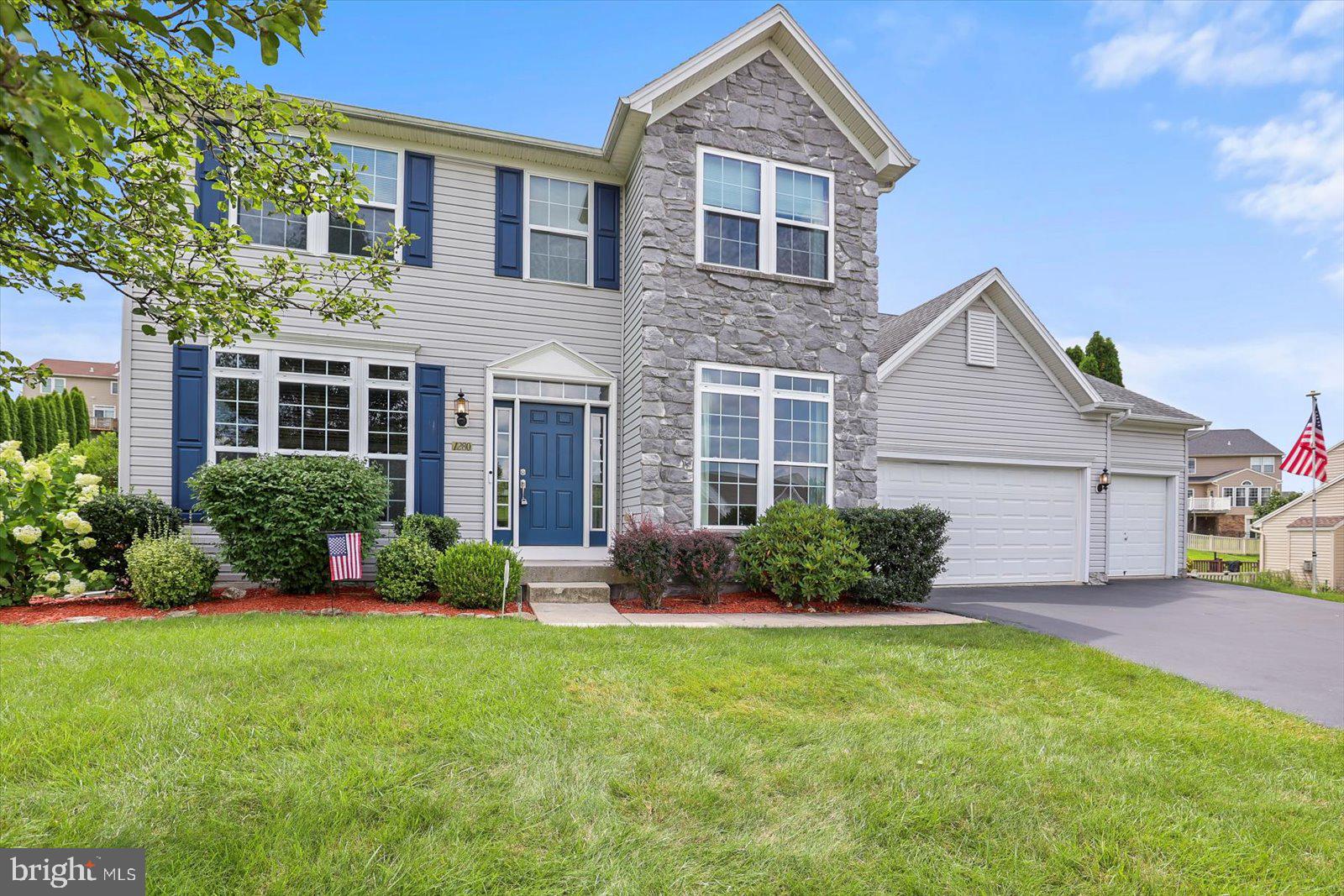 1280 CRANBERRY LANE W